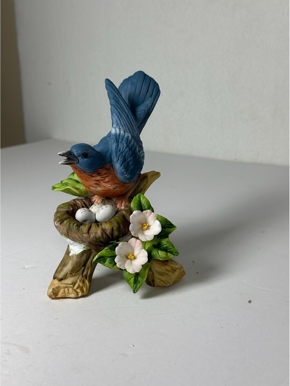 Vintage Ceramic Bluebird on Nest Figurine‎ Floral Decor F-11